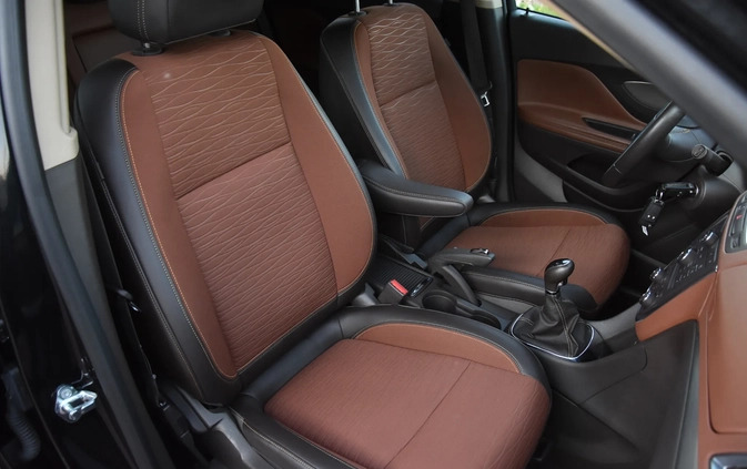 Opel Mokka cena 50900 przebieg: 110000, rok produkcji 2015 z Chmielnik małe 781